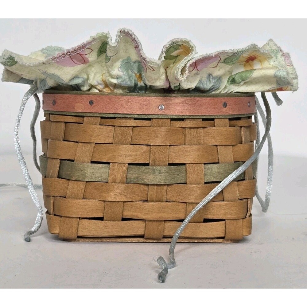 Longaberger 2009 Mother’s Day Trim-A Basket Floral Cloth Liner Protector